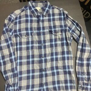 Plaid‎ long sleeve size medium
